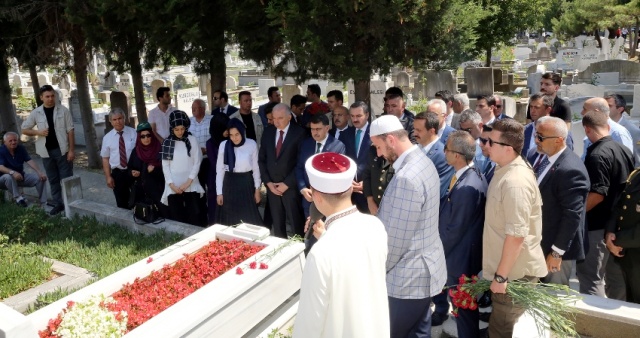 15 TEMMUZ ŞEHİTLERİMİZ KABİRLERİ BAŞINDA ANILDI 2018
