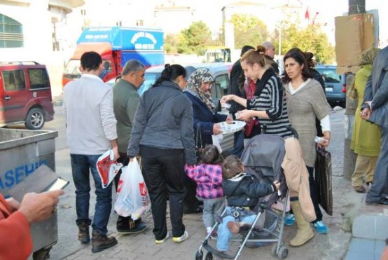 MHP Ataşehir Aşure Dağıtımı 2014
