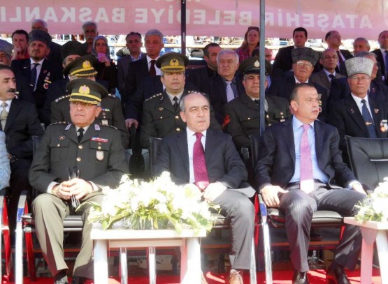 Ataşehir 23 Nisan Yenisahra Stadı toren