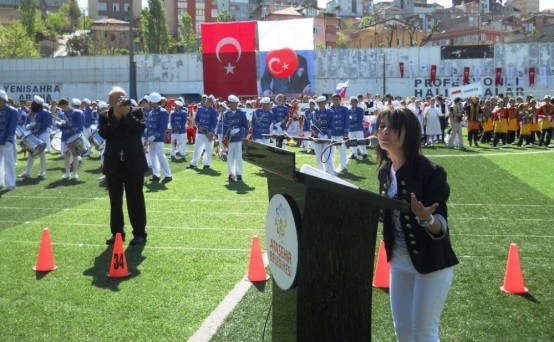 Ataşehir 23 Nisan Yenisahra Stadı toren