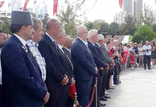 30 AĞUSTOS ZAFER BAYRAMI ATAŞEHİR’DE KUTLANDI
