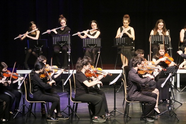 YENİ DÜNYALARA AÇILAN KAPI: ATAŞEHİR