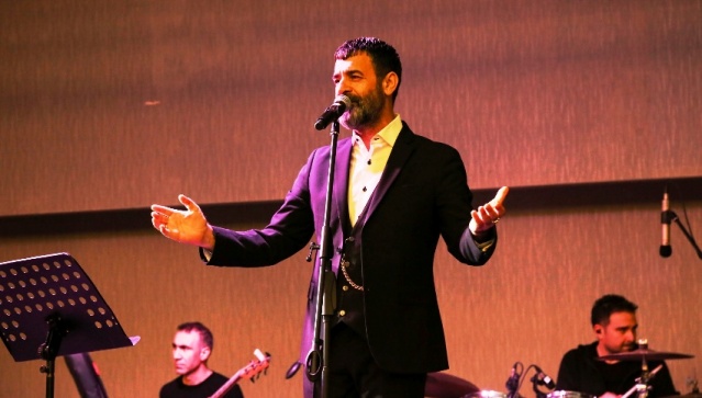 ATAŞEHİRE OKUL AİLE BİRLİKLERİ İÇİN ÖZEL GECE DÜZENLEDİ