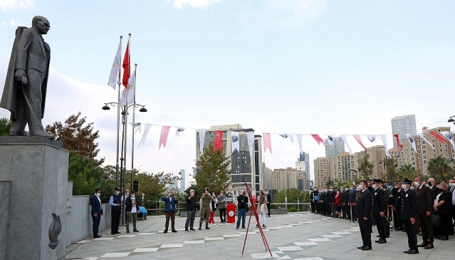 ATAŞEHİR’DE CUMHURİYET BAYRAMI KUTLAMALARI BAŞLADI