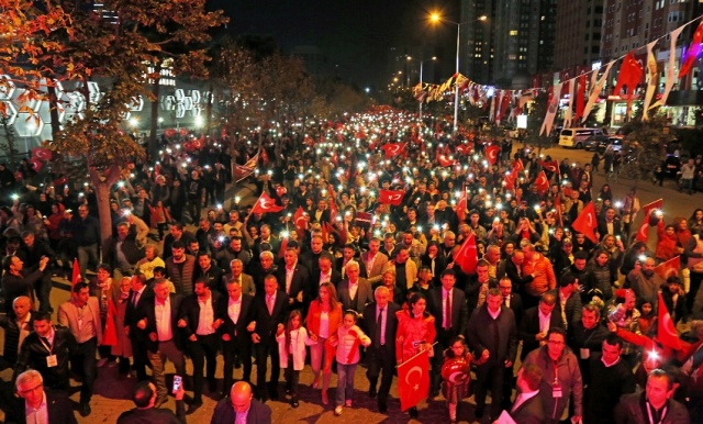 ATAŞEHİR’DE ONBİNLER CUMHURİYET İÇİN YÜRÜDÜ 2019