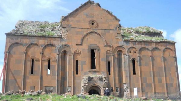 Ani-Antik-kent-Buyuk katedral-fethiye camii