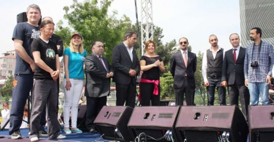 Ataşehir Çocuk sabah sporu rekoru