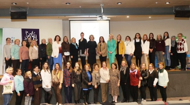Ataşehirli Kadınlar Eşitlik ve Dayanışma İçin Buluştu