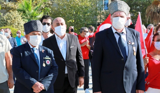 BÜYÜK ZAFERİN YIL DÖNÜMÜ ATAŞEHİR’DE ANILDI