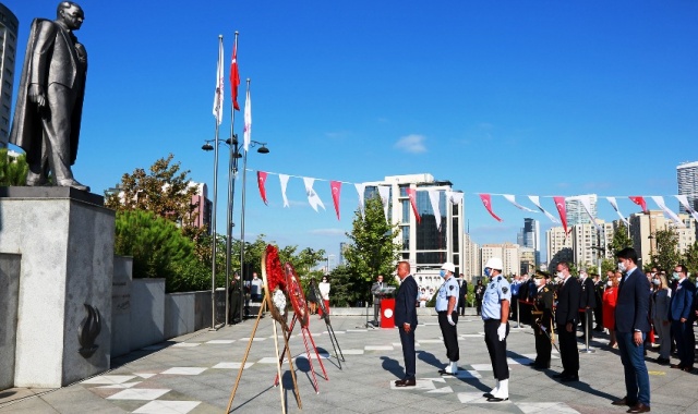BÜYÜK ZAFERİN YIL DÖNÜMÜ ATAŞEHİR’DE ANILDI