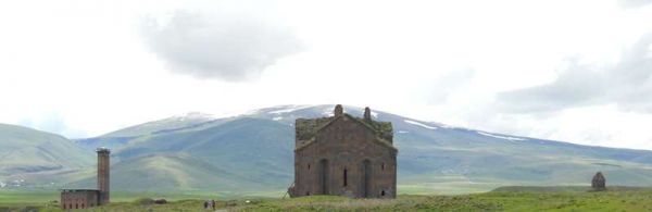  EBUL MENUÇEHR (ANADOLUDAKİ İLK CAMİ), BÜYÜK KATEDRAL (FETHİYE CAMİSİ), ABUKHAMRENTS (AZİZ KİRKOR) KİLİSESİ