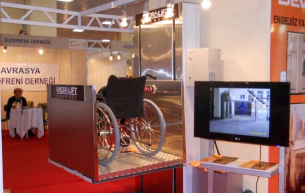 İstanbul EYAP EXPO 2011 Engelsiz Yaşam Fuarından görüntüler