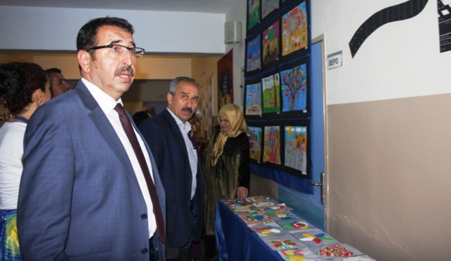 Yenisahra Öğretmen Duriye Nuriye Endürüst Ortaokulu Kursuyerleri Yıl Sonu Sergisi 2018