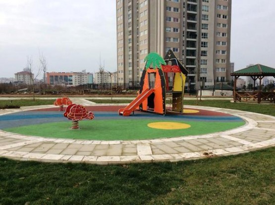 Meriç Caddesi Parkı Ağaçlandırma Çalışması