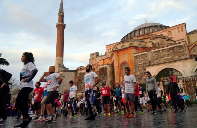 İSTANBULLULAR TARİH İLE İÇ İÇE KOŞTU, Tarihi Yarımada Koşusu,
