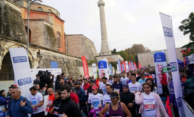 İSTANBULLULAR TARİH İLE İÇ İÇE KOŞTU, Tarihi Yarımada Koşusu,