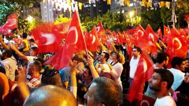 Ak Parti Ataşehir Demokrasi Nöbetinde 2016