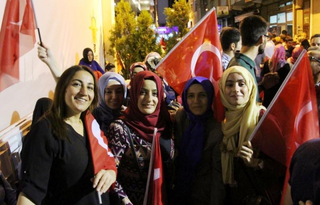 Ak Parti Ataşehir Demokrasi Nöbeti 2016