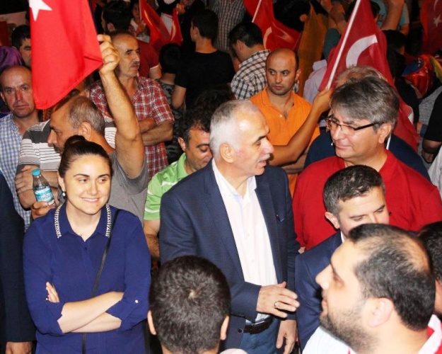 Ak Parti Ataşehir Demokrasi Nöbeti 2016