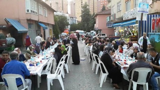 Ak Parti Ataşehir İçerenköy İfatarı 2015