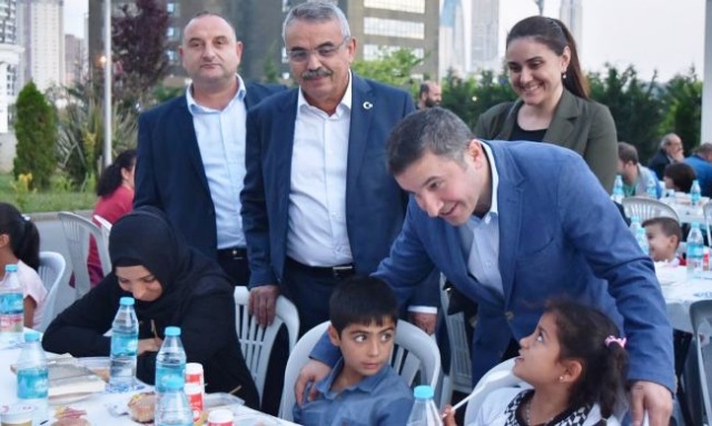 Ak Parti Ataşehir Yetimler İftarı 2017