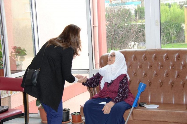 Ak Parti Ataşehir Kadın Kolları, 8 Mart Kadınlar Günü, Darülaceze Ziyareti 2016
