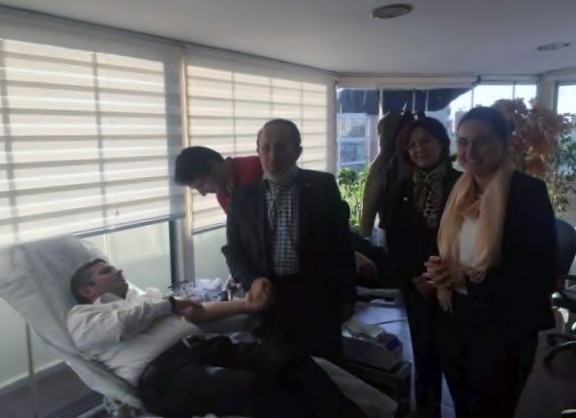 Ak Parti Ataşehir kan Bağışı Kampanyası 2015