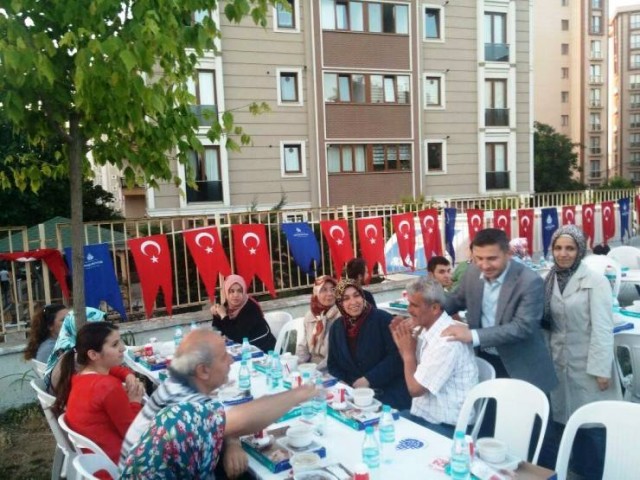 Ak Parti Ataşehir Küçükbakkalköy İftarı 2015