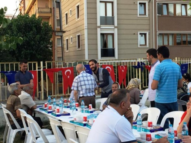 Ak Parti Ataşehir Küçükbakkalköy İftarı 2015