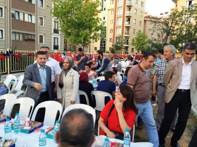 Ak Parti Ataşehir Küçükbakkalköy İftarı 2015