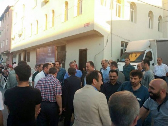 Ak Parti Ataşehir Mimar Sinan Mahallesi İftarı
