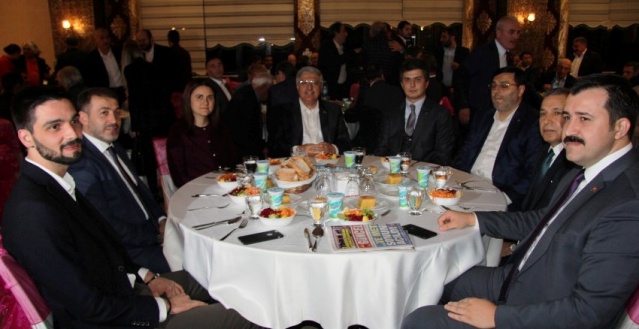 AK Parti Ataşehir'den Vefa Buluşması