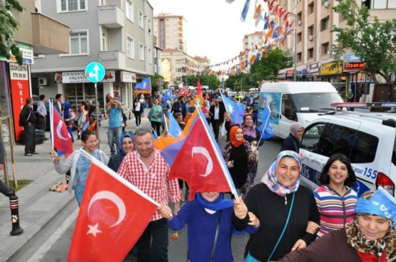 Ak Parti Ataşehir Yürüyüşü 2015