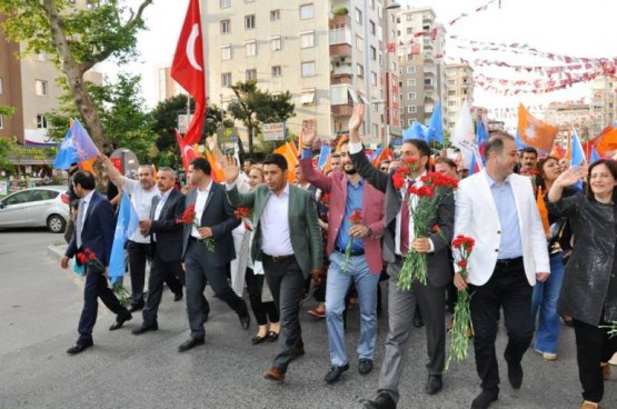 Ak Parti Ataşehir Yürüyüşü 2015