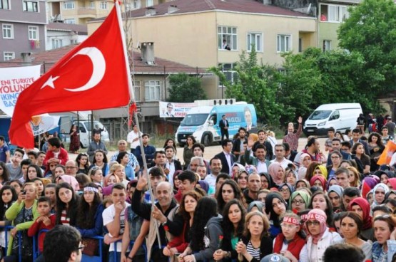Ak Parti Ataşehir Yürüyüşü 2015