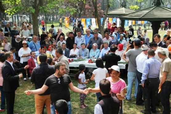 Ak Parti Ataşehir Engelsiz Pikniği 2015