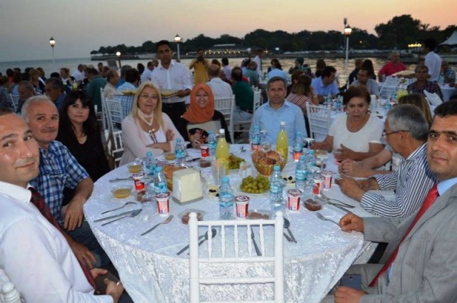 Ak Parti Gönül Sofrası İftarı 2016