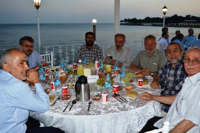 Ak Parti Gönül Sofrası İftarı 2016