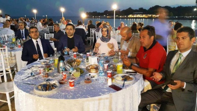 Ak Parti Gönül Sofrası İftarı 2016