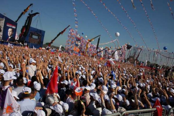 AK PARTİ KAZLIÇEŞEM MİTİNGİ 2011