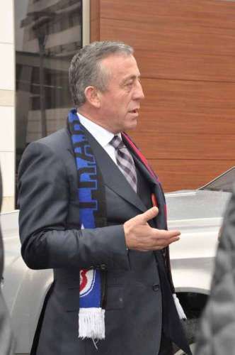 ALİ AĞAOĞLU