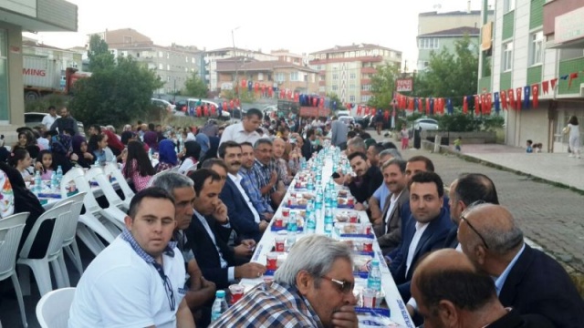 Ataşehir Ak Parti Ramazan Proğramı Fotoları