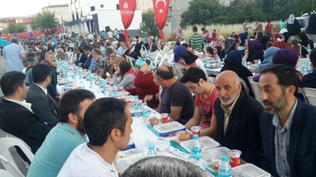 Ataşehir Ak Parti Ramazan Proğramı Fotoları