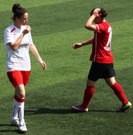 atasehir-belediye-bayan-futbol-konak