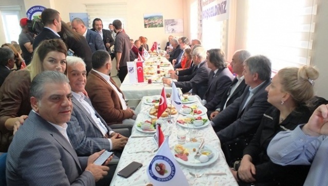 Ataşehir Ordulular Derneği Merkez Binası Yoğun Katılımla açıldı