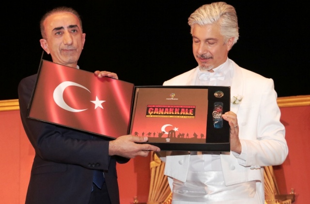Süheyl & Behzat Uygur Tiyatrosu  “Marko Paşa Müzikali”adlı oyunu sergilediler