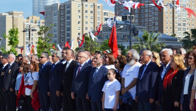 19 Mayıs Ataşehir'de Coşkuyla Kutlandı