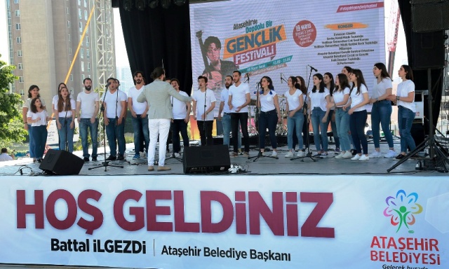 19 Mayıs Ataşehir'de Coşkuyla Kutlandı