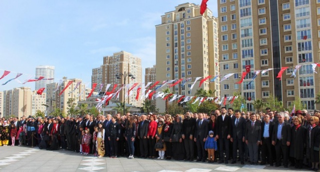 ATAŞEHİR 23 NİSAN ÇELENK KOYMA TÖRENİ 2019