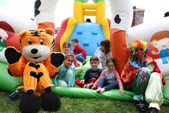 Ataşehir 23 Nisan Kutlamaları, Battal İlgezdi